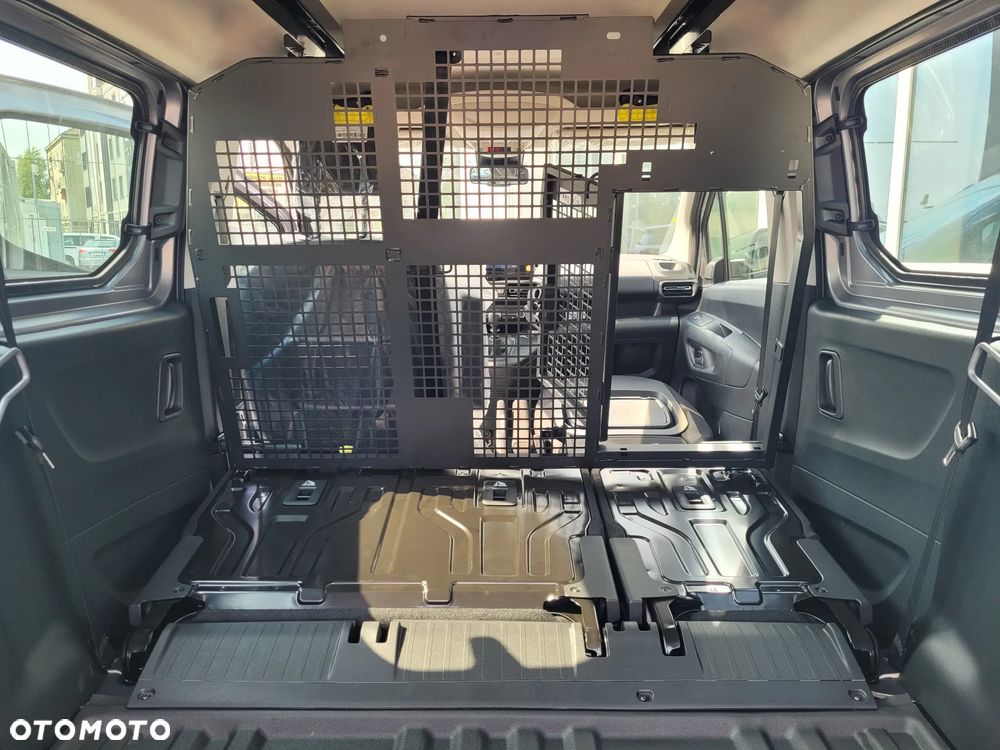 Fiat Doblo Crew Cab - 17