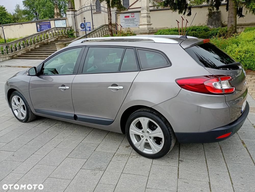 Renault Megane dCi 130 FAP Dynamique - 5