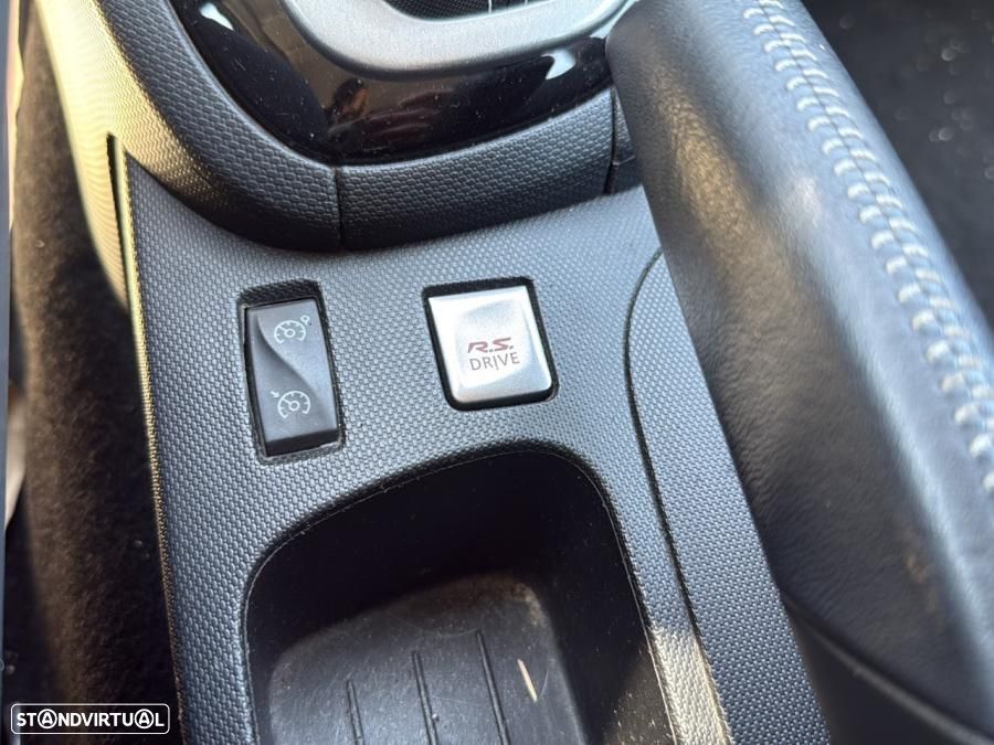 Renault Clio Sport Tourer 1.2 TCE GT EDC - 20