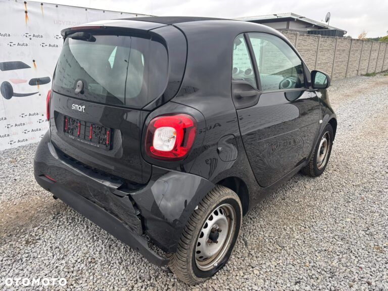 Smart Fortwo 2018 photo 3