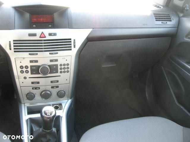 Opel Astra 1.6 Enjoy - 13