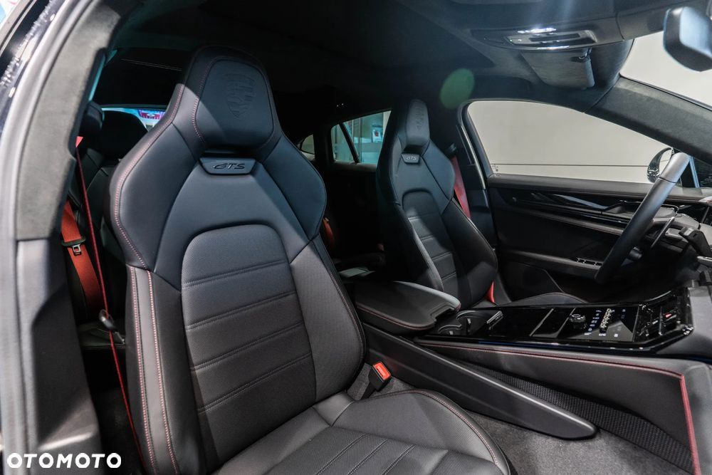 Porsche Panamera - 11