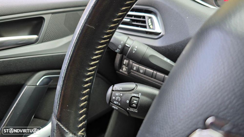 Peugeot 308 SW 1.6 BlueHDi Access - 14