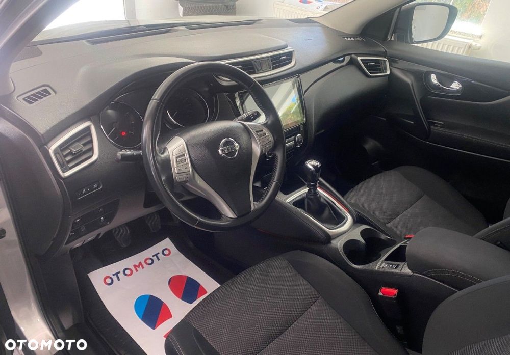 Nissan Qashqai - 11