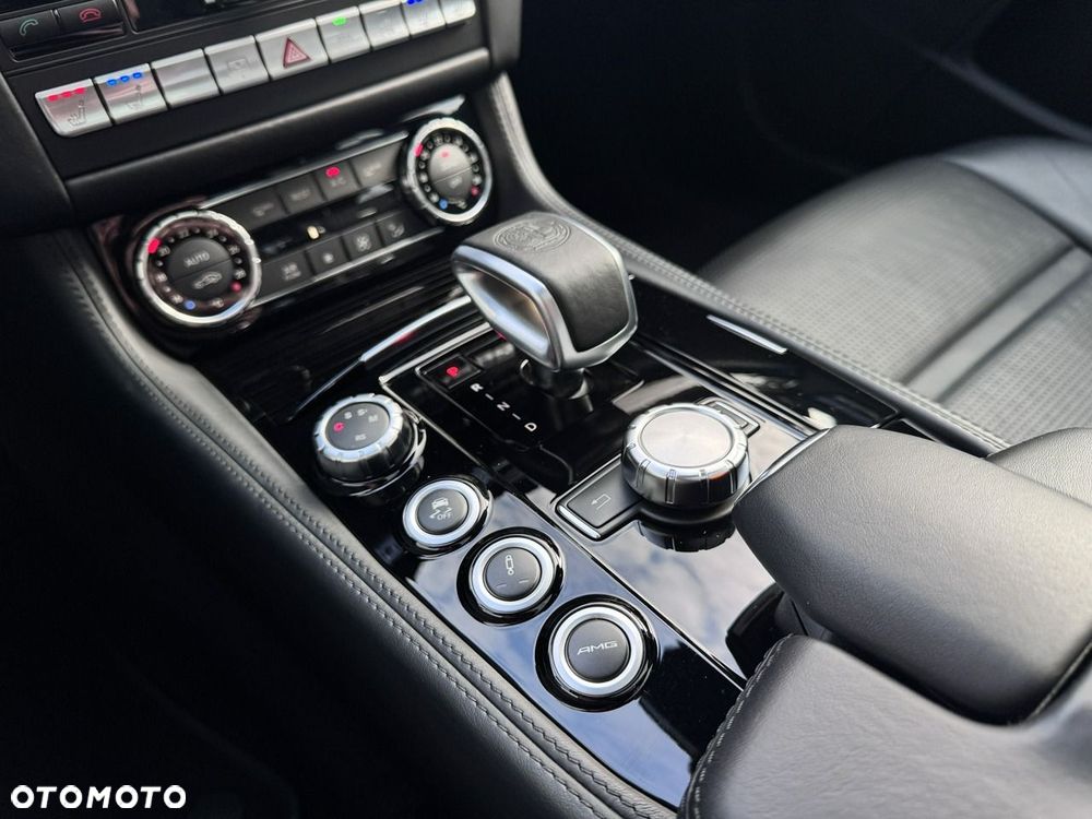 Mercedes-Benz CLS 63 AMG AMG SPEEDSHIFT MCT Performance Plus - 34