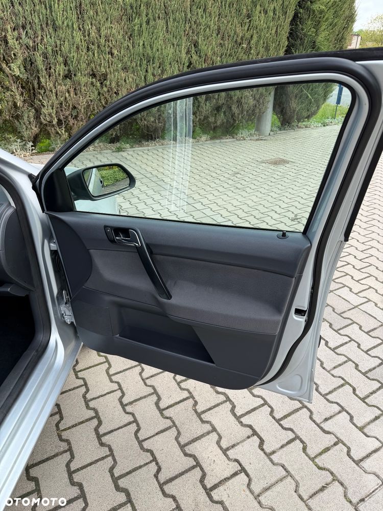 Volkswagen Polo 1.4 TDI Tour - 13