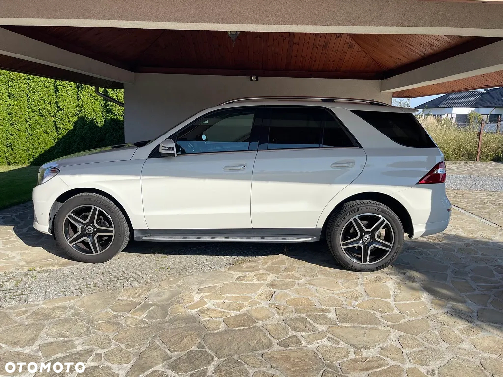 Mercedes-Benz ML 350 BlueTec 4-Matic - 5