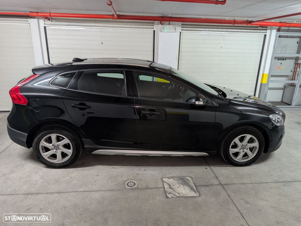 Volvo V40 Cross Country 2.0 D2 Kinetic - 3