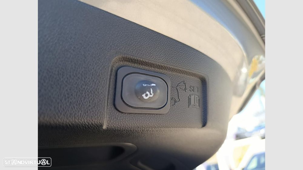 Ford Puma 1.0 EcoBoost MHEV ST-Line X - 10