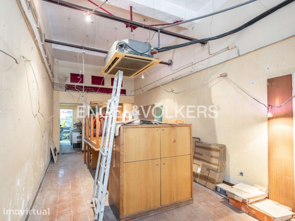 Restaurante para Remodelação com Potencial em São Vicente - Grande imagem: 5/24