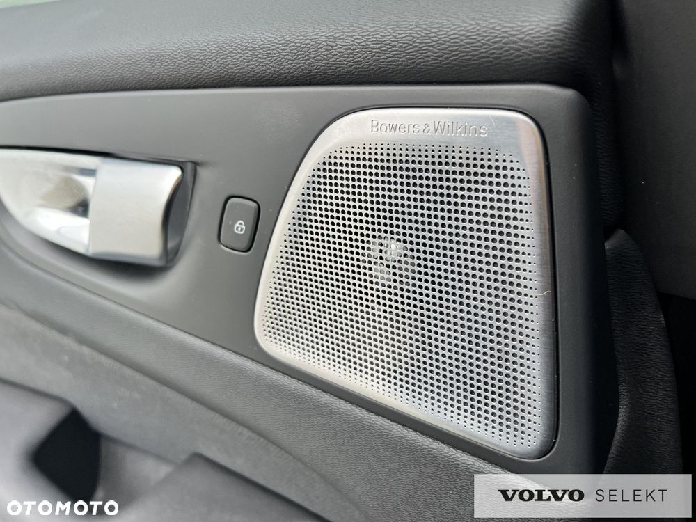 Volvo XC 60 - 33