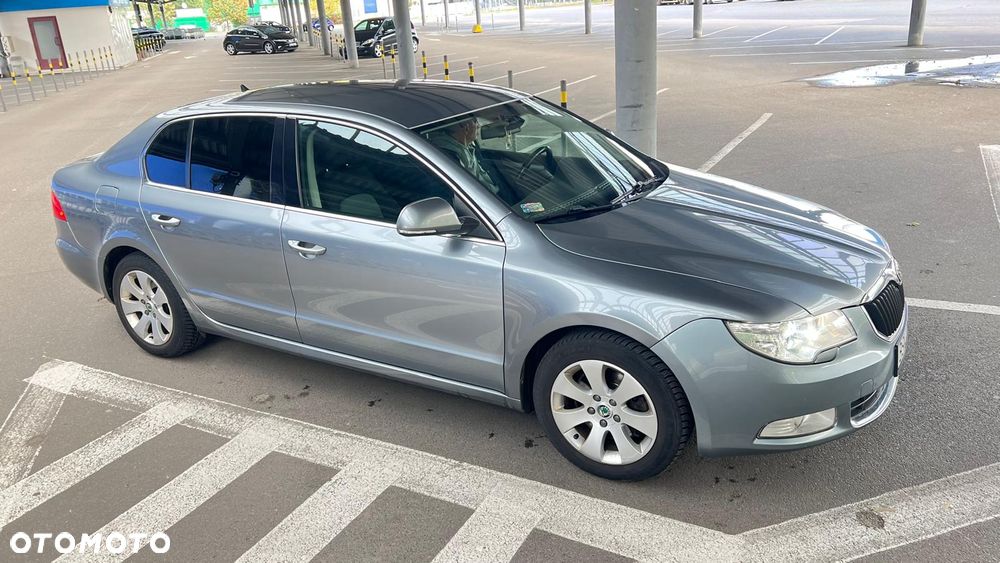 Skoda Superb 1.8 TSI Ambition DSG - 7