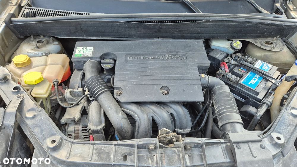 Ford Fusion 1.4 Ambiente - 22