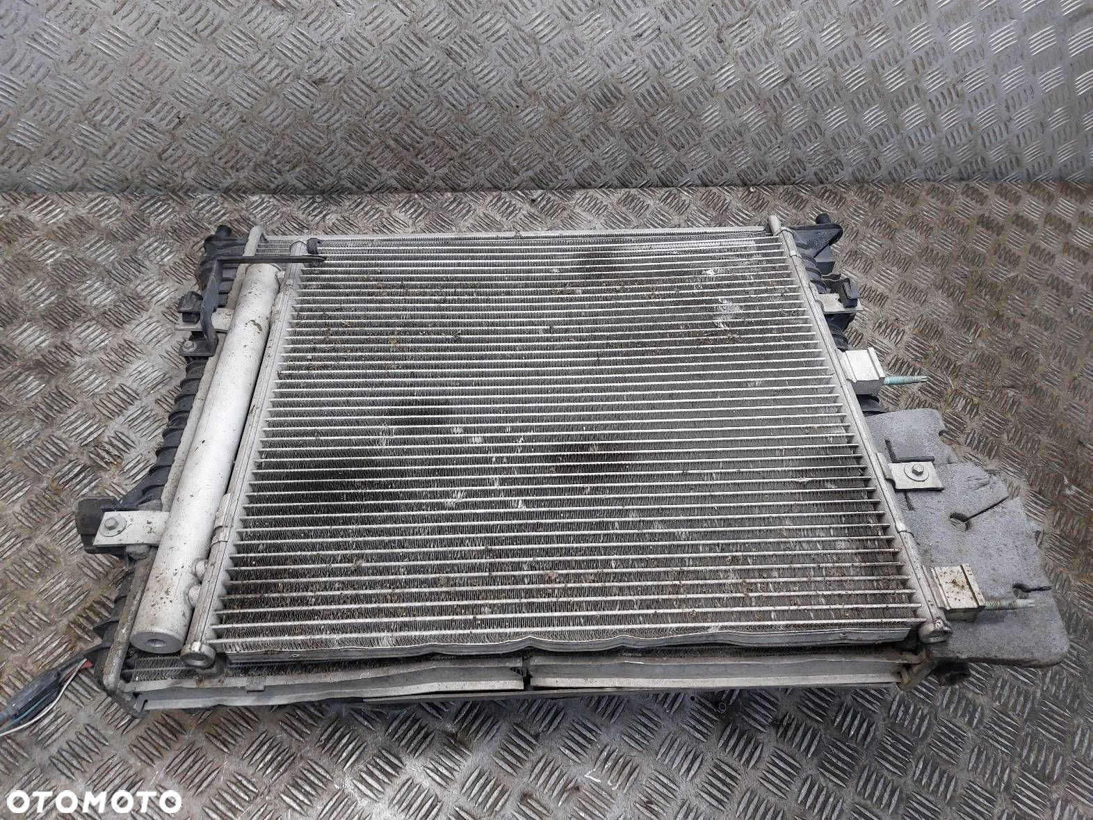 CHŁODNICE KOMPLET + WENTYLATORY JAGUAR XF X250 5.0 V8 2R83-19C600-AD - 4