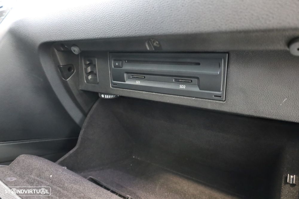 VW Arteon 2.0 TDI Elegance DSG - 40