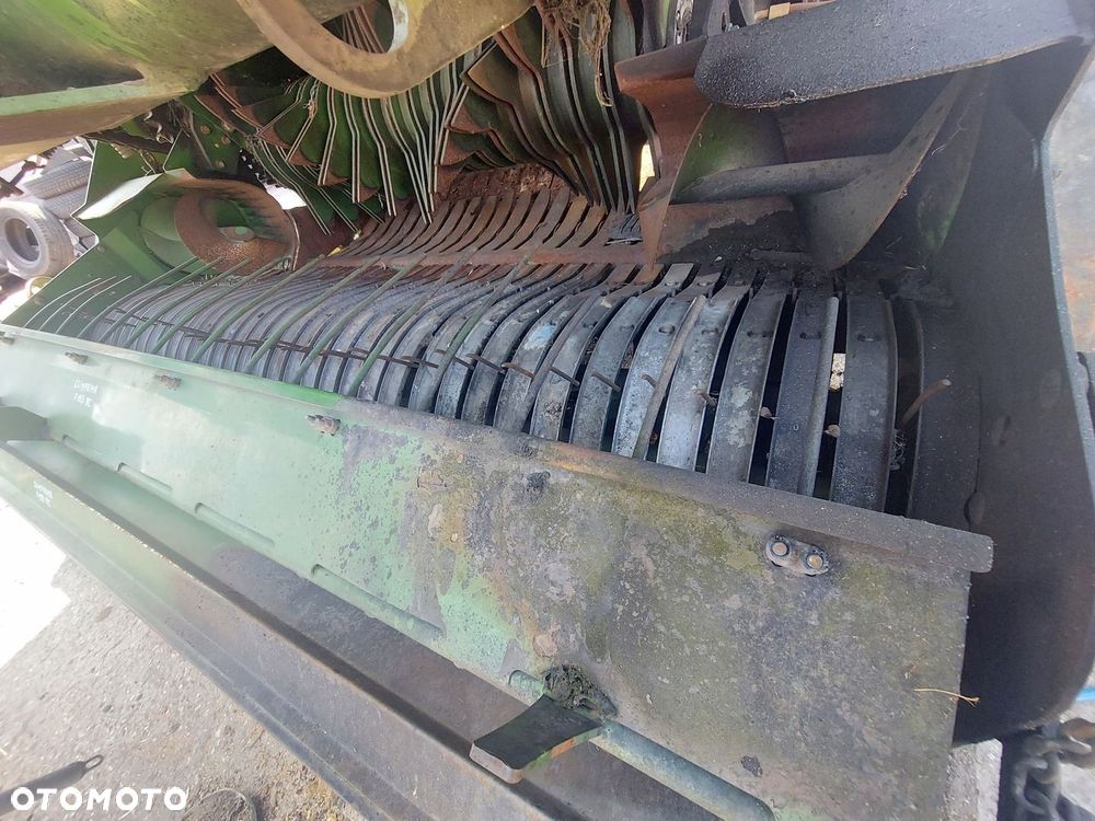 PODBIERACZ PRASA KRONE COMPRIMA F155 XC 2011R - 2