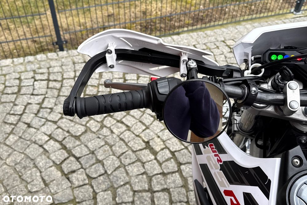 Yamaha WR - 14
