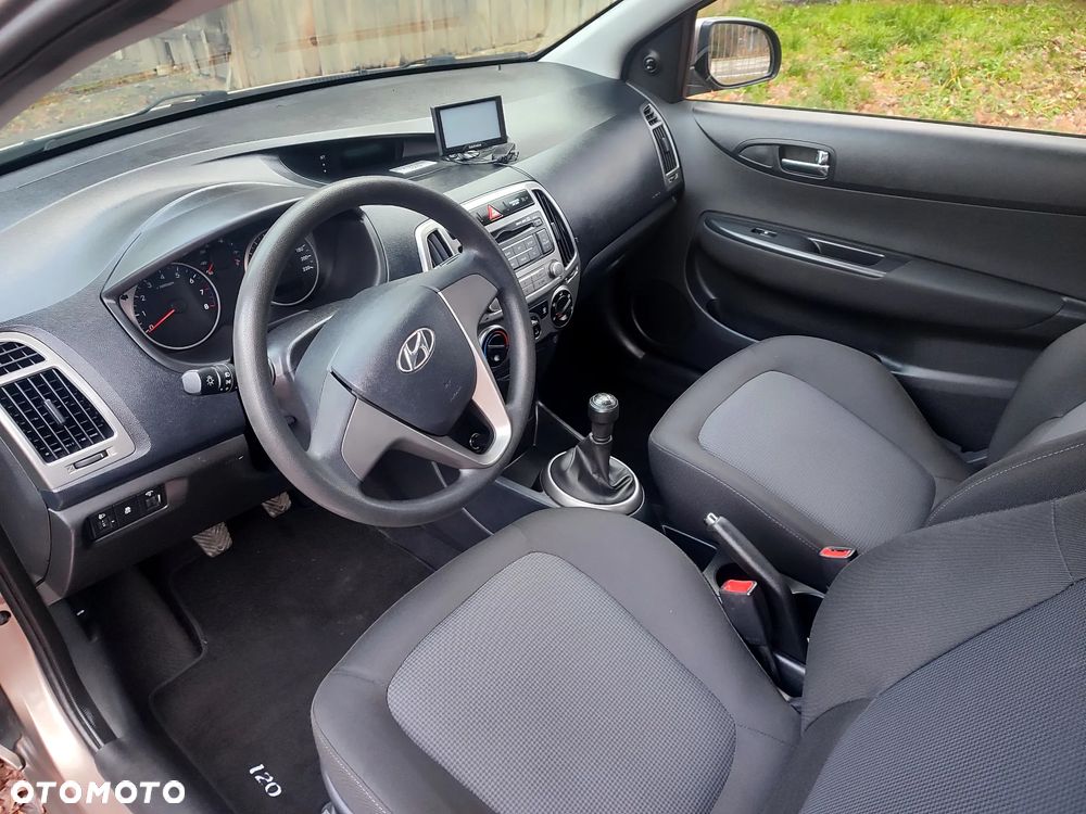 Hyundai i20 1.25 Style - 12