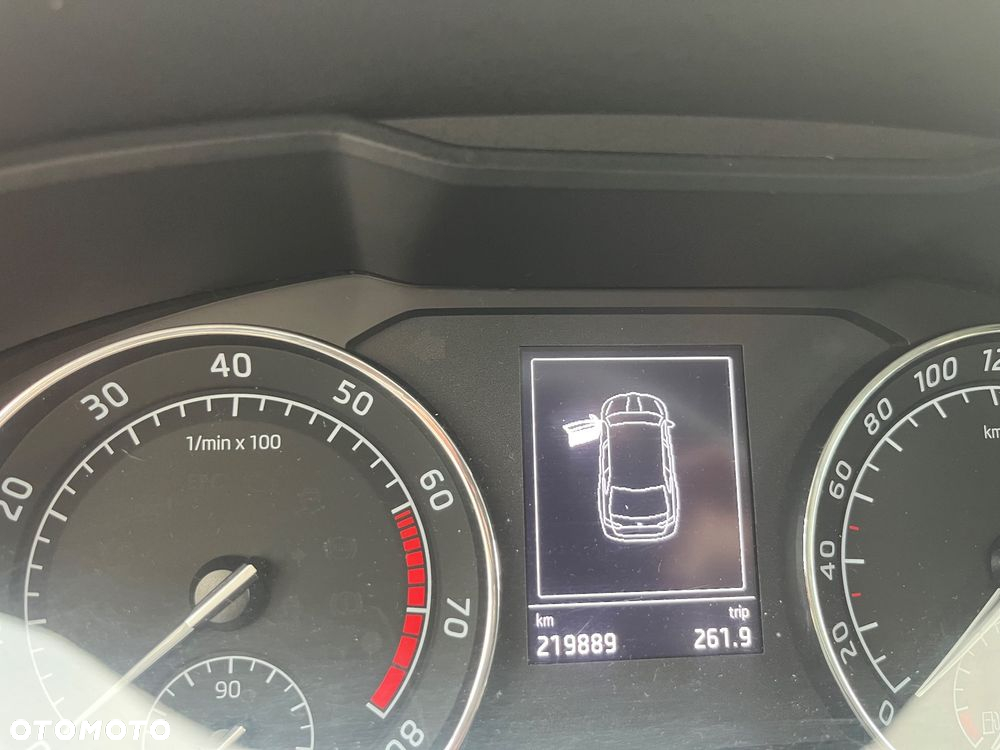 Skoda Superb 1.8 TSI Ambition - 11