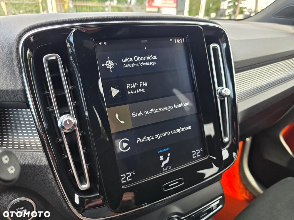 Volvo XC 40 T3 R-Design - 25