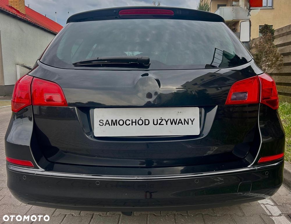 Opel Astra 1.4 Turbo Cosmo - 13