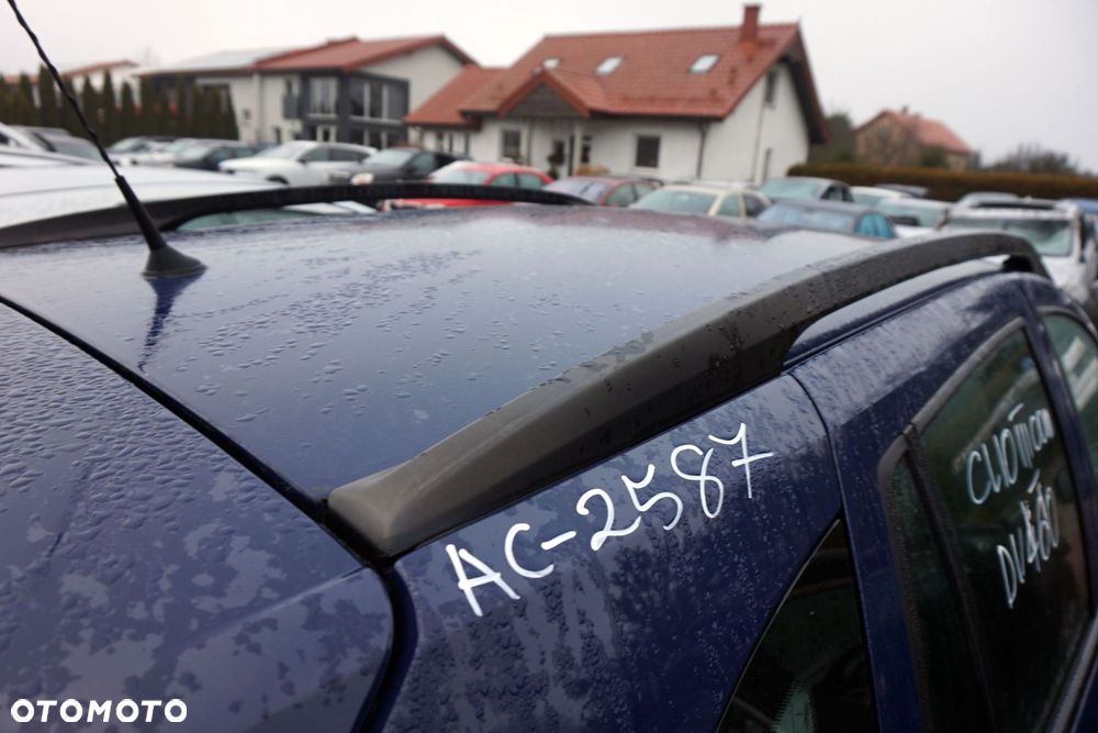 ZAŚLEPKA RELINGU PRAWY TYŁ CLIO III PH1 KOMBI  RENAULT 2005-2009 - 1
