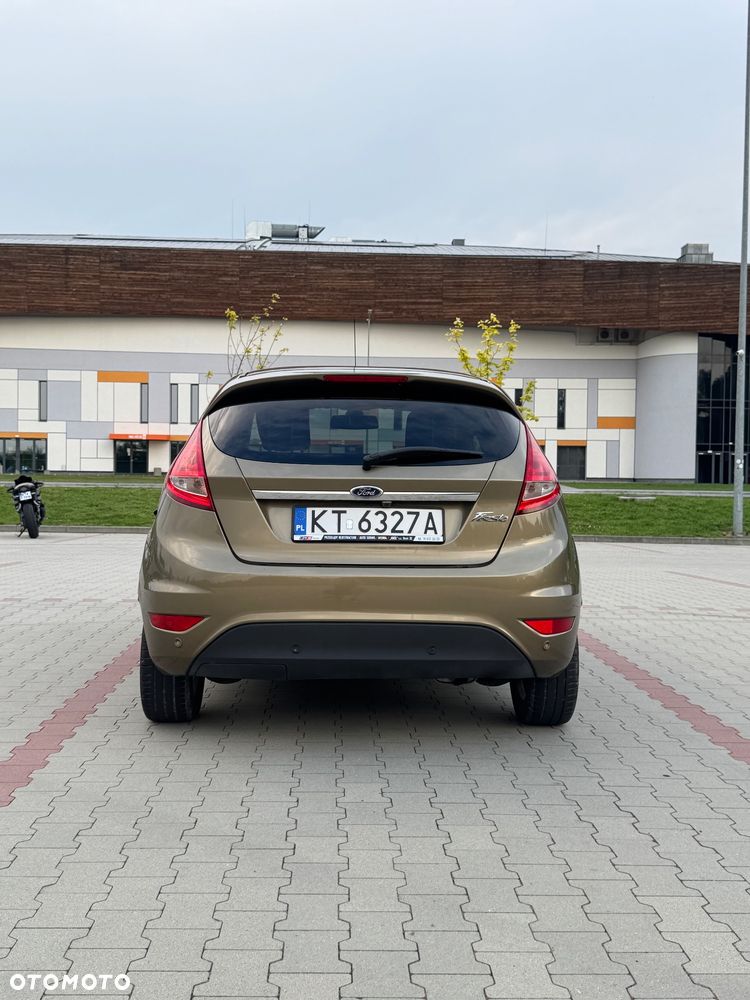 Ford Fiesta 1.4 TDCi Titanium - 10