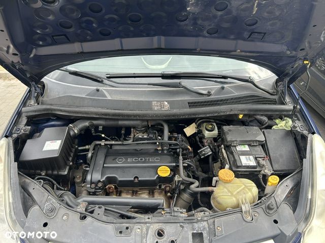 Opel Corsa - 16