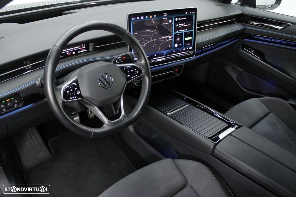 VW ID.7 77 kWh Pro Urban - 31