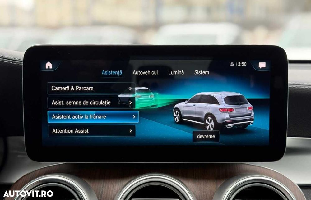 Mercedes-Benz GLC - 32