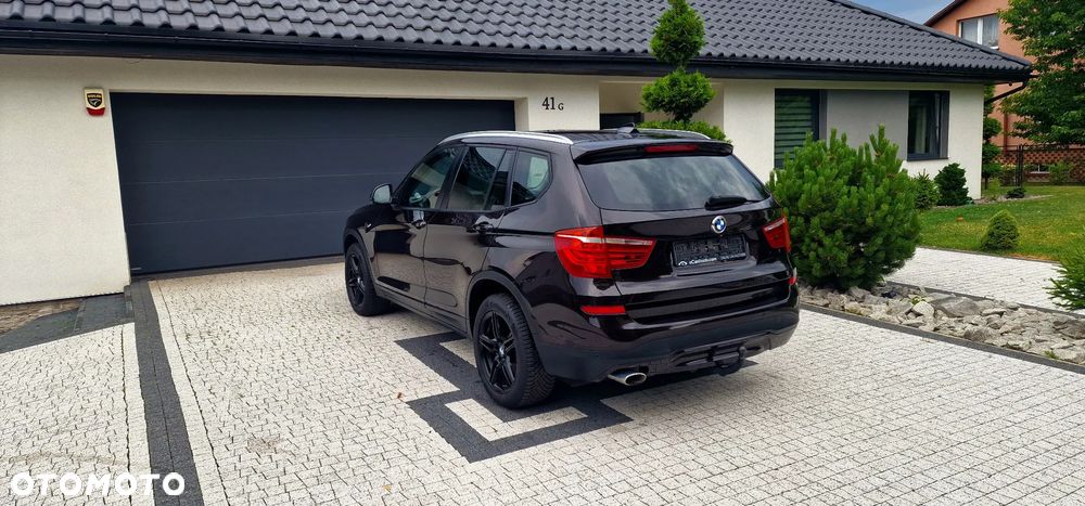 BMW X3 sDrive18d xLine - 29