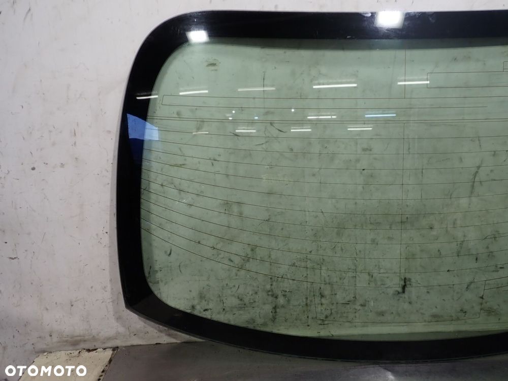 SZYBA TYLNA INFINITI M37X - 2