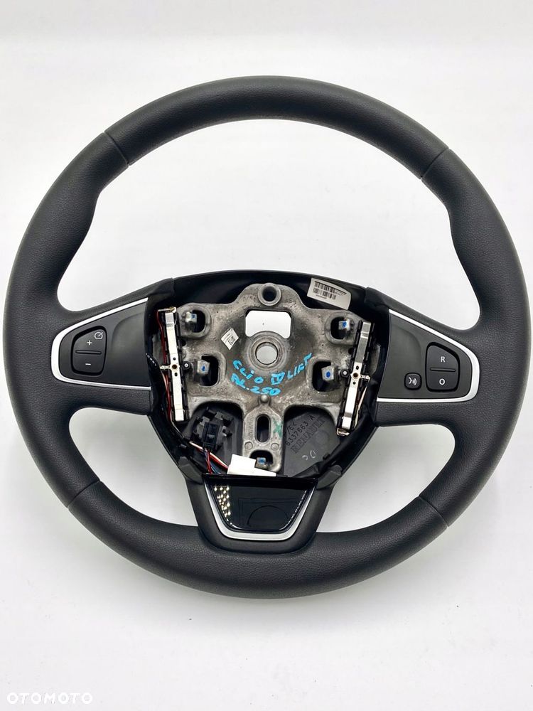 kierownica - renault clio iv lift - 1