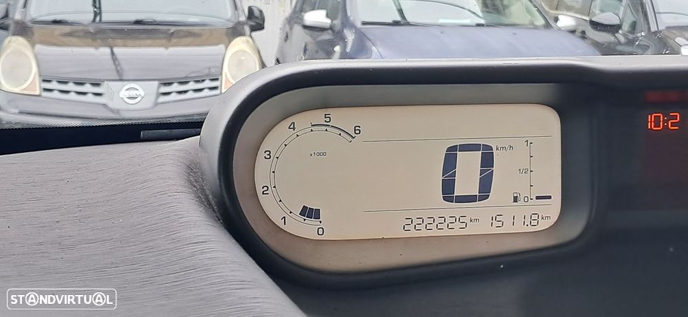 Citroën C3 Picasso 1.6 HDi Confort Airdream - 6