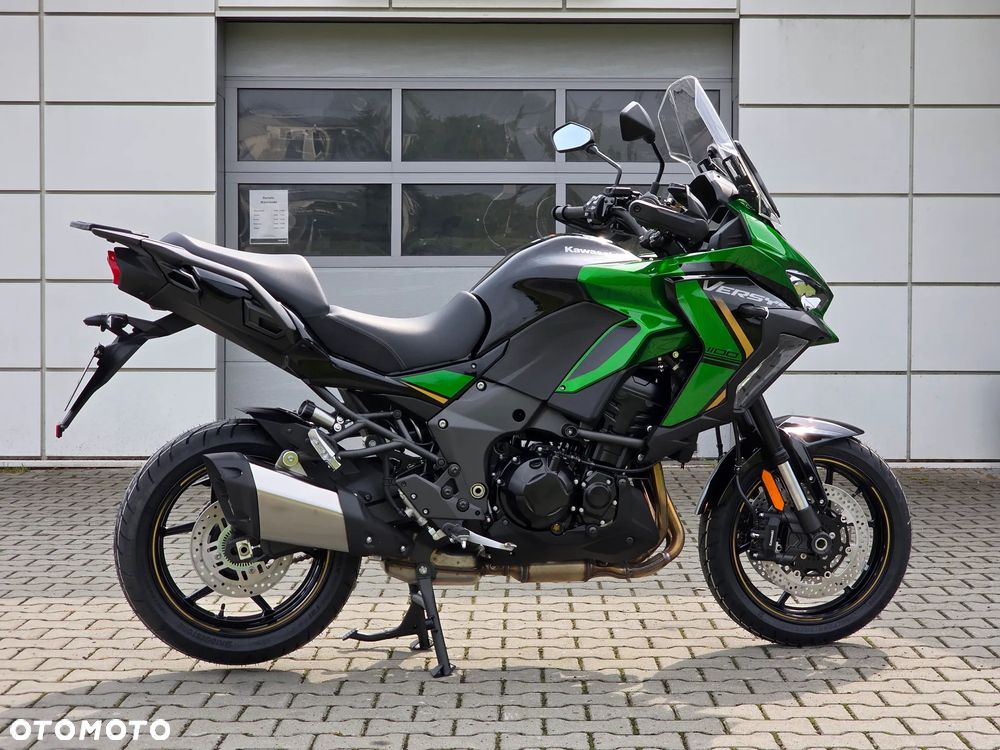 Kawasaki Versys 1000 - 16
