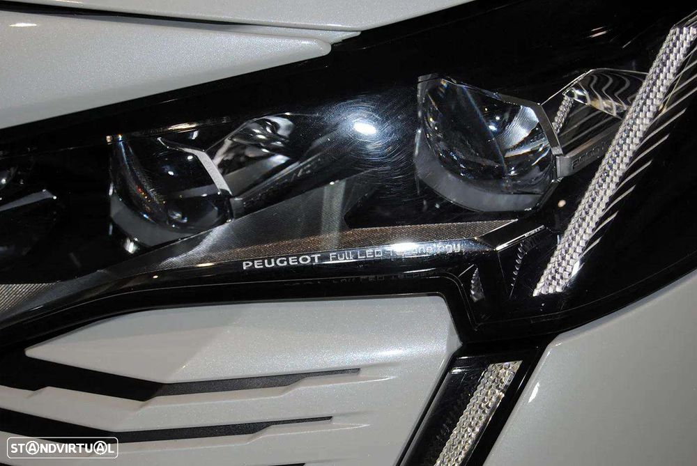 Peugeot 3008 1.6 Hybrid GT e-EAT8 - 14