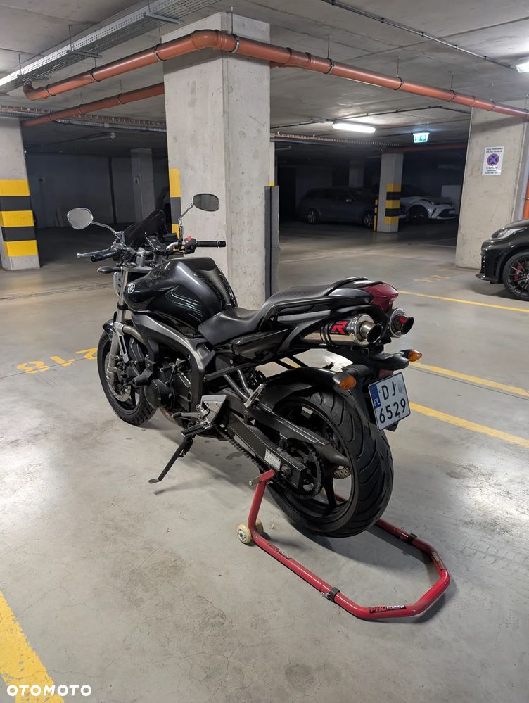 Yamaha FZ6