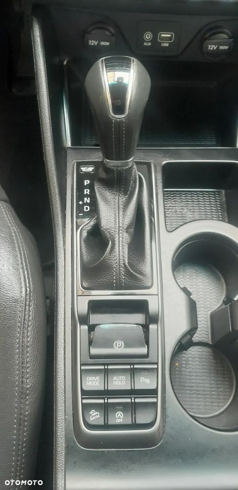 Hyundai Tucson blue 1.7 CRDi 2WD DCT Premium - 18