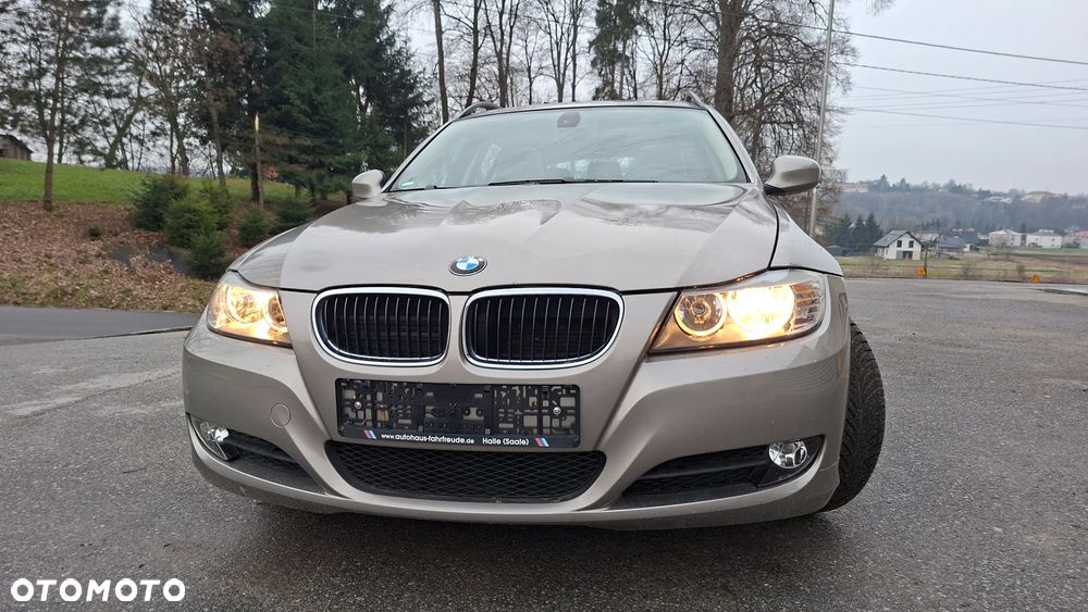 BMW Seria 3 318i Edition Exclusive - 5