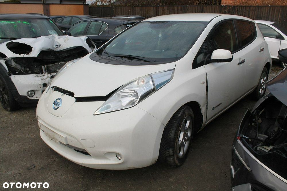 Nissan Leaf - 1