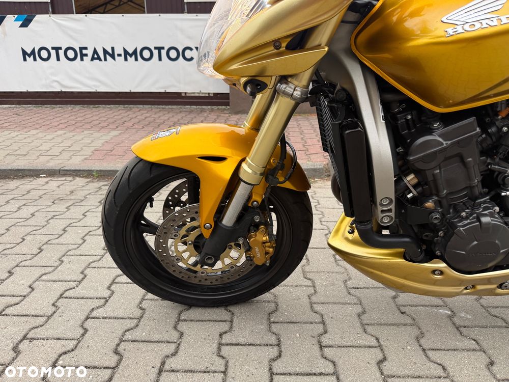 Honda Hornet - 20