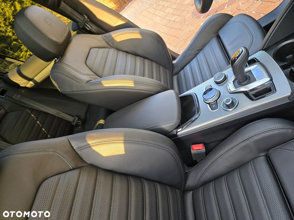 Alfa Romeo Stelvio 2.0 Turbo Veloce Q4 - 8