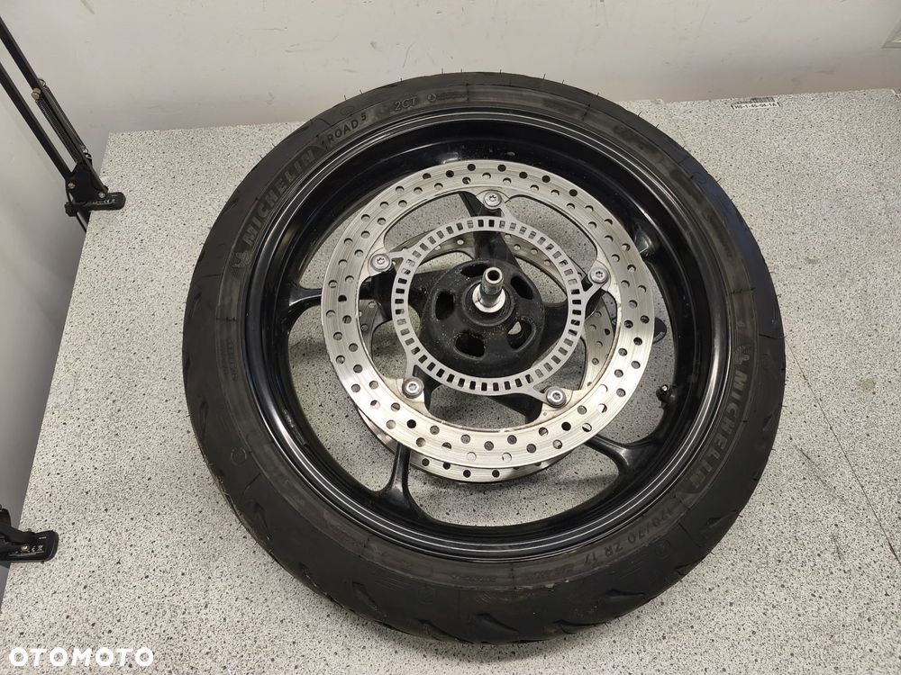 Felga przód, przednia, koło, tarcze hamulcowe, ośka przód Triumph Trident 660 2022 - 1