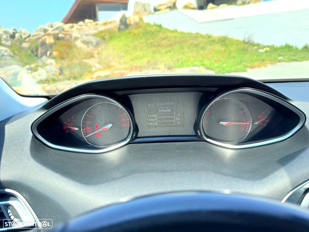 Peugeot 308 1.2 PureTech Allure Full LED - 13