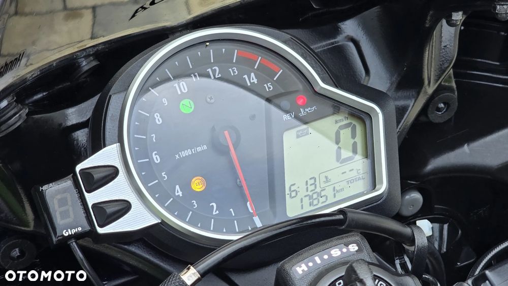 Honda CBR - 12