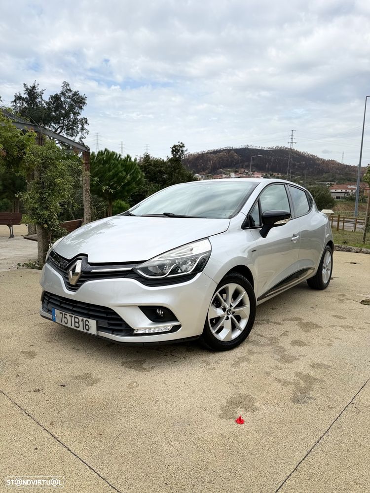 Renault Clio 0.9 TCe Limited Edition - 1