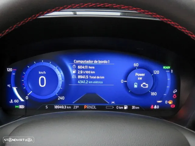 Ford Kuga 2.5 PHEV ST-Line X - 14