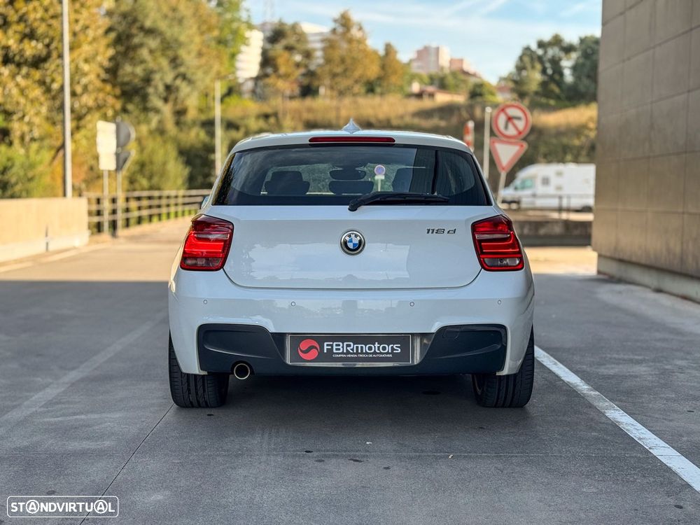 BMW 118 d Pack M - 9
