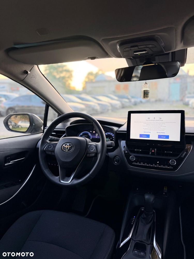 Toyota Corolla 1.8 Hybrid Comfort - 9