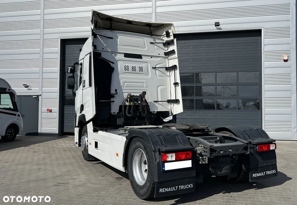 Renault T480 - 8